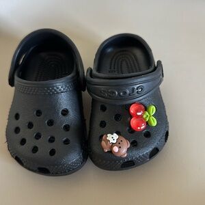 Black Infant Crocs - 2-3C